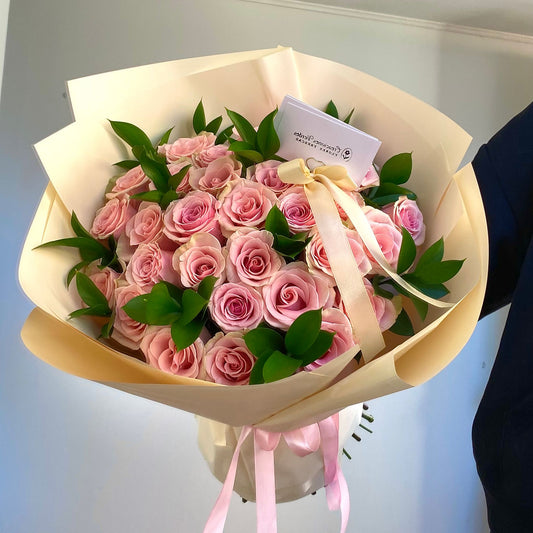 Ramo Rosas Deluxe